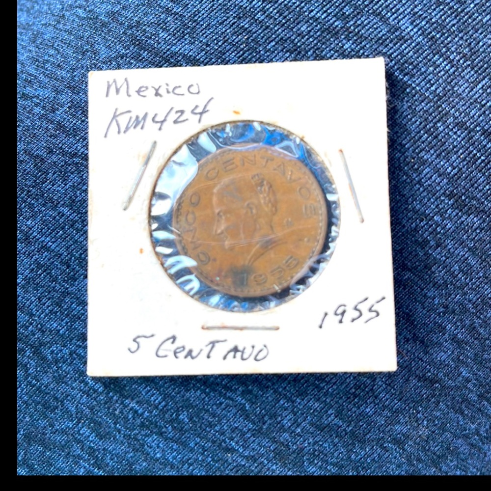 1955 Mexico Five Centavos Circulated  Bronze Coin KM #424.